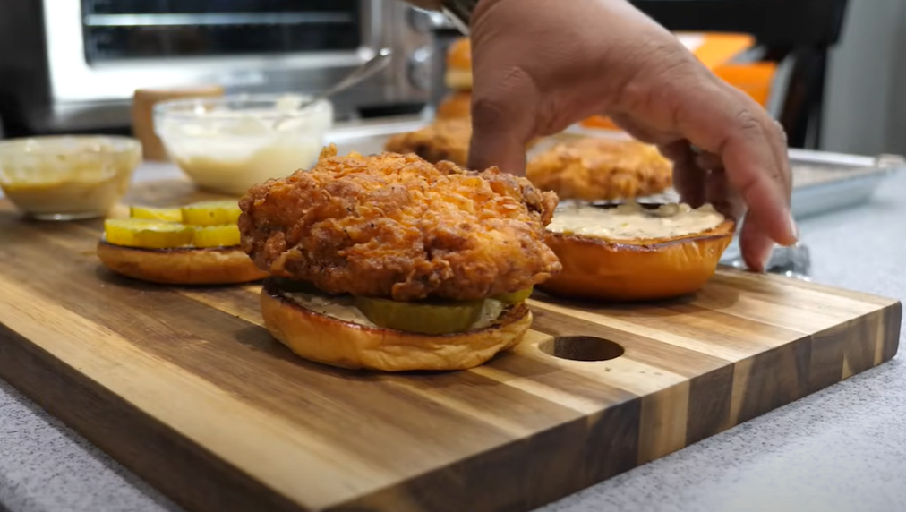 Layer the chicken sandwich